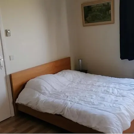 Les Hirondelle For 8 Persons, Cleaning Included Bièvre
