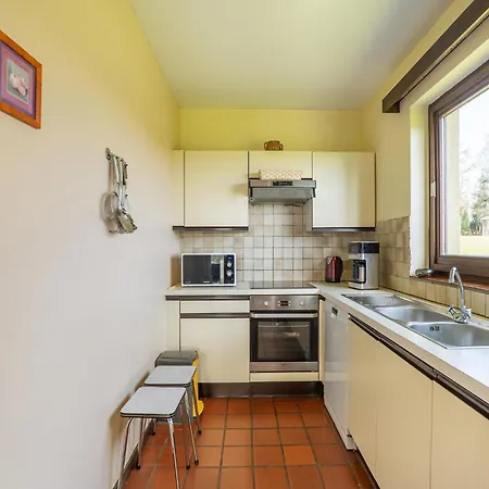 Les Hirondelle For 8 Persons, Cleaning Included *