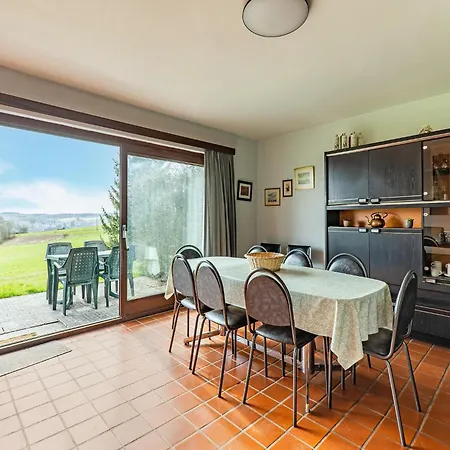 Les Hirondelle For 8 Persons, Cleaning Included Bièvre